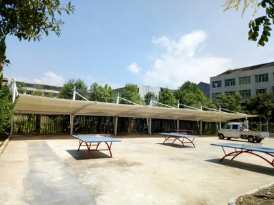 高樓橋小學停車棚